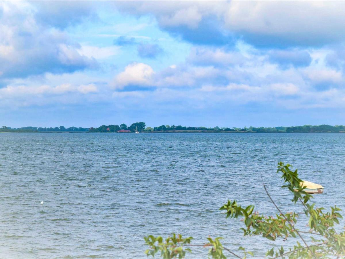Bungalow Am Sund Stahlbrode Екстериор снимка